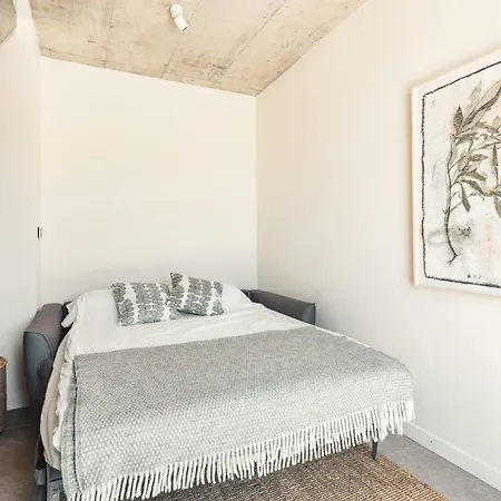 Modern With Sea View In